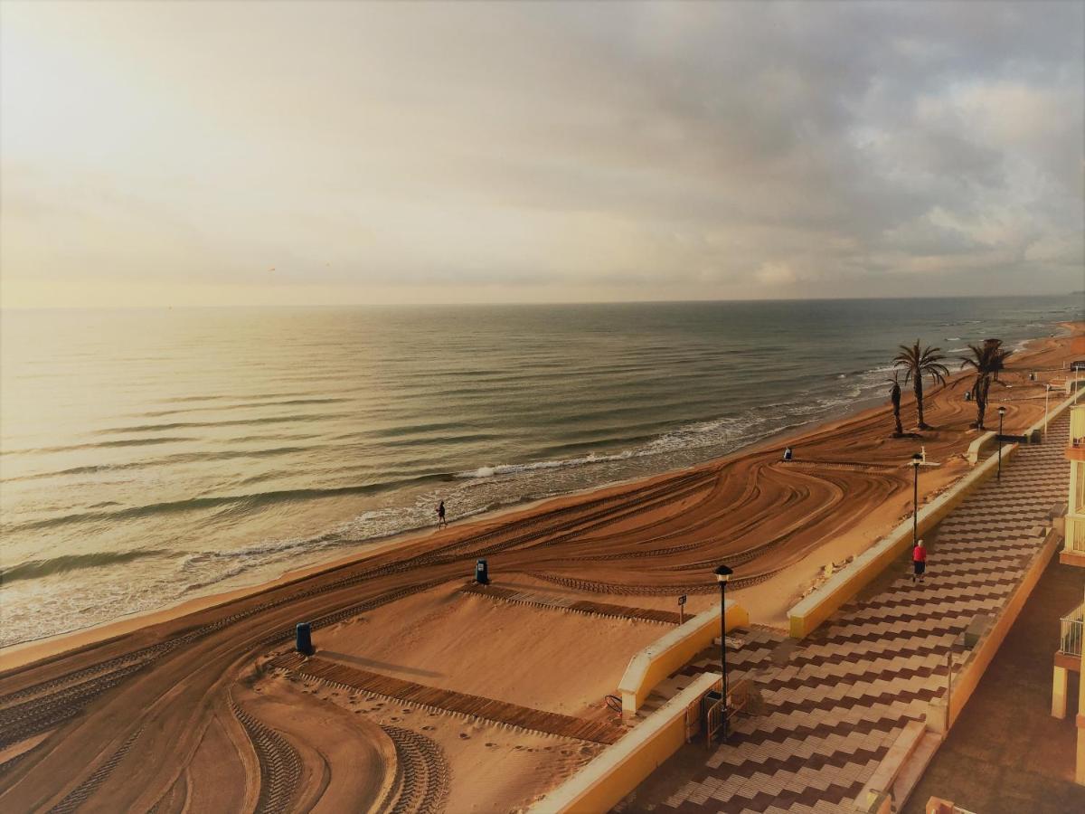 Beachfront Apartment With A Terrace Mareny Barraquetas Exteriér fotografie